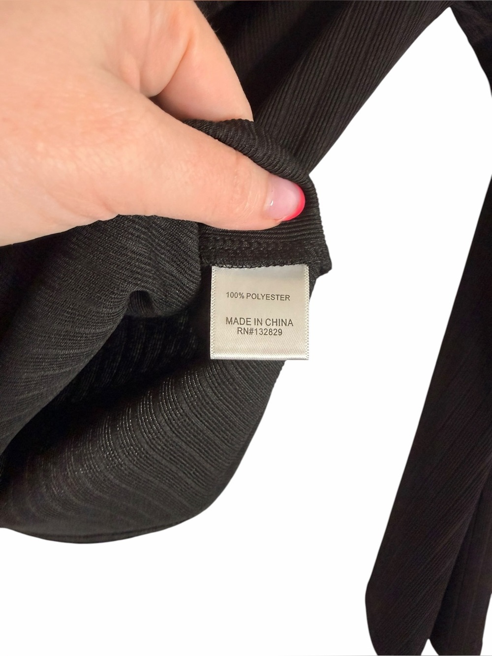 Revolve Lovers and Friends Black Fletcher Top Ribbed Women’s Size Medium NWT - Picture 8 of 11